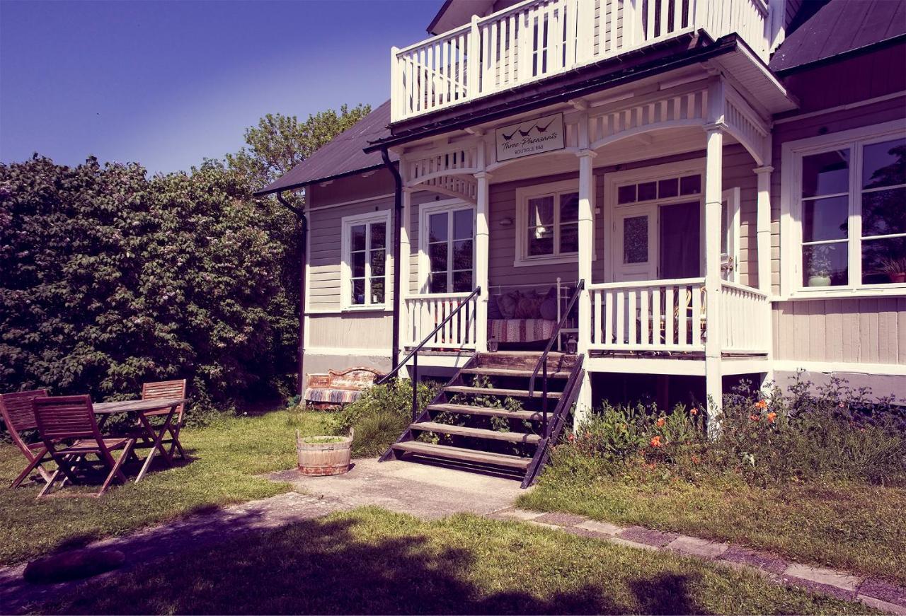 Three Pheasants Boutique Bed And Breakfast Ekeby  Bagian luar foto