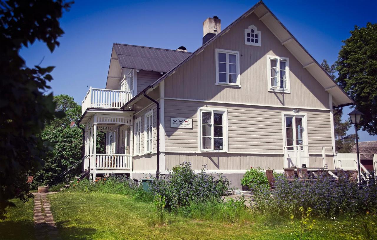 Three Pheasants Boutique Bed And Breakfast Ekeby  Bagian luar foto
