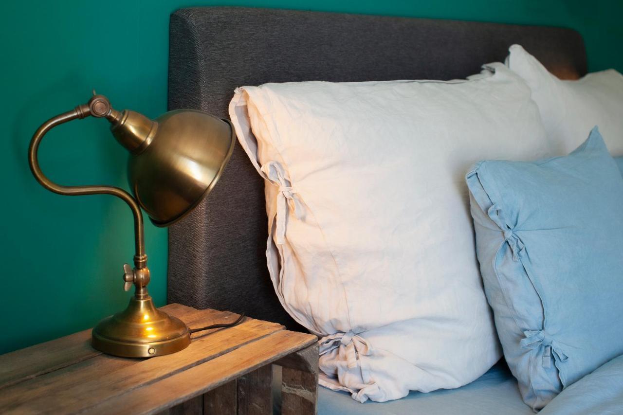 Three Pheasants Boutique Bed And Breakfast Ekeby  Bagian luar foto